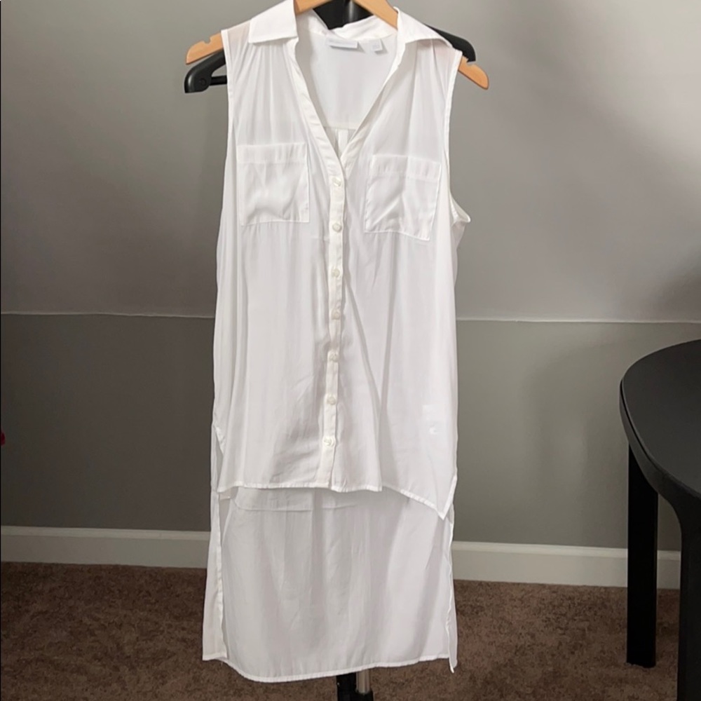 NWOT White Sleeveless Hi-Lo Top